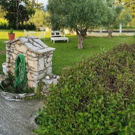 Πετρινη Κατοικια Στην Φυση Villa Tagarades Eksteriør bilde